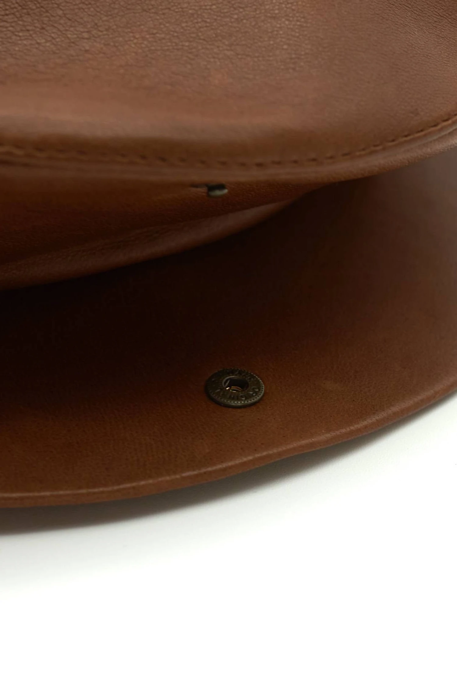 Braune Herrenmütze Ledercap Vintage Visier Mit Druckknopf 9 Braune Herrenmütze Ledercap Vintage Visier Mit Druckknopf – Bild 9