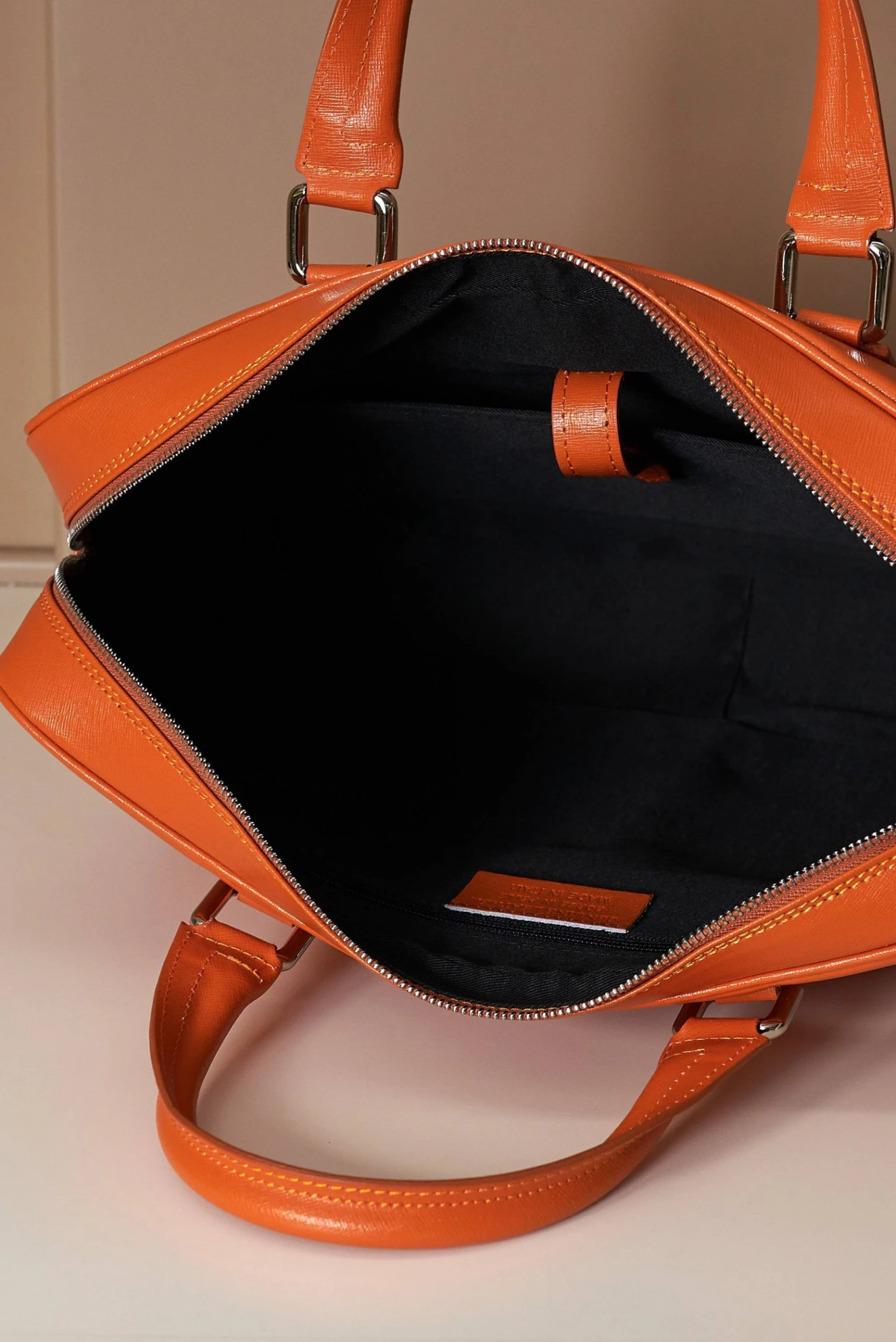 Orange Laptop Aktentasche Aus Leder Doppelte Fronttasche 12 Orange Laptop Aktentasche Aus Leder Doppelte Fronttasche – Bild 12