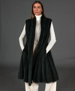 Ausgestellte ärmellose Nerzpelzmantel• Petrolgrün -D’ARIENZO Verkäufe damen nerzmantel armellose ausgestellt echtes nerzfell grune farbe 6