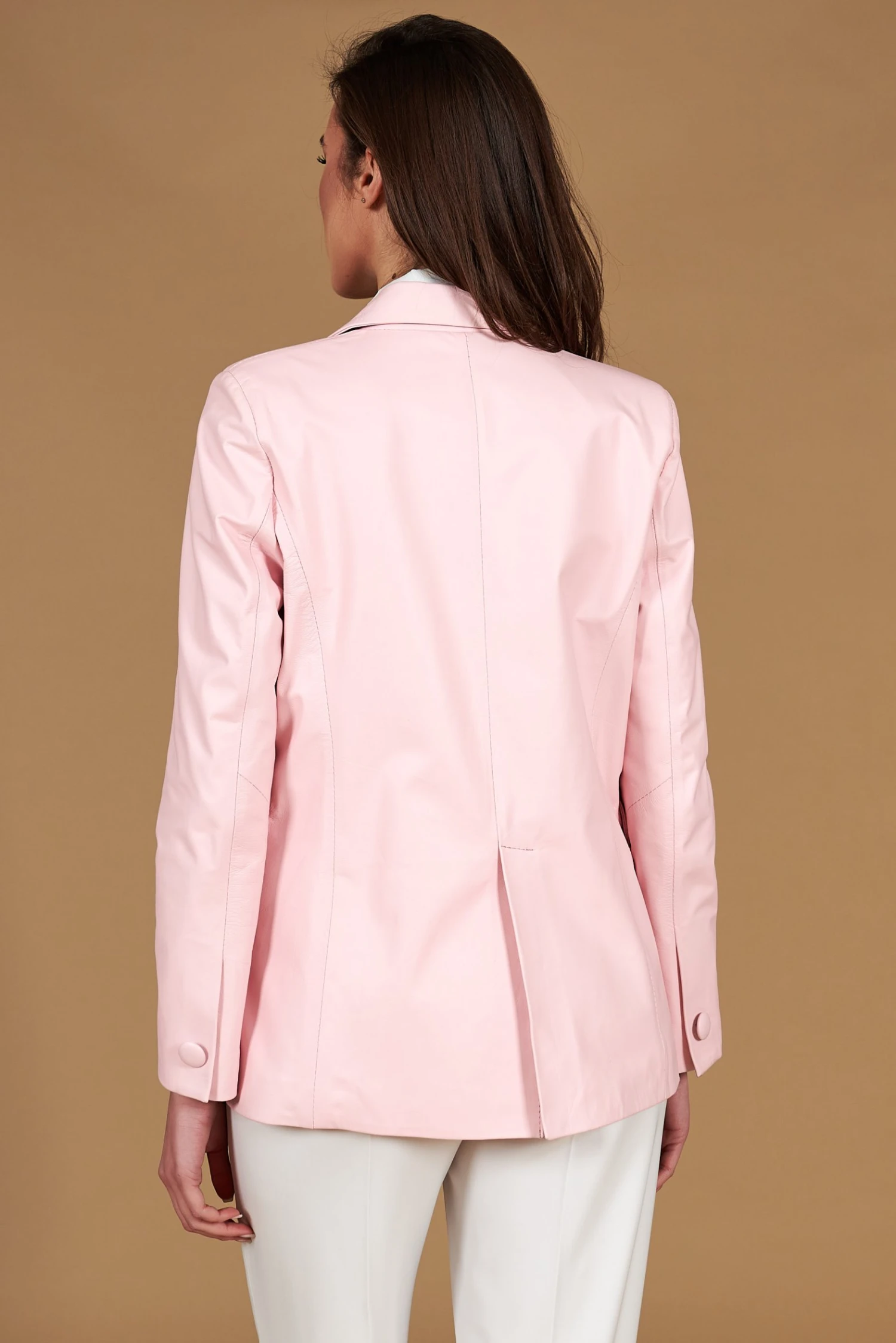 Zweireihiges Blazer Aus Rosa Leder Knopfverschluss 10 Zweireihiges Blazer Aus Rosa Leder Knopfverschluss – Bild 10