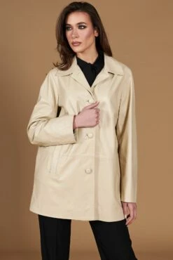 Einreihige Beige Lederjacke übergroße Version