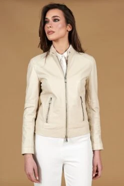 Cremfarben Lederjacke Glattem Effektzwei Taschen Koreanischer Kragen 18 Cremfarben Lederjacke Glattem Effektzwei Taschen Koreanischer Kragen -D’ARIENZO Verkäufe lederjacke fur frau bikerjacke echtes leder cremefarben Linda 5