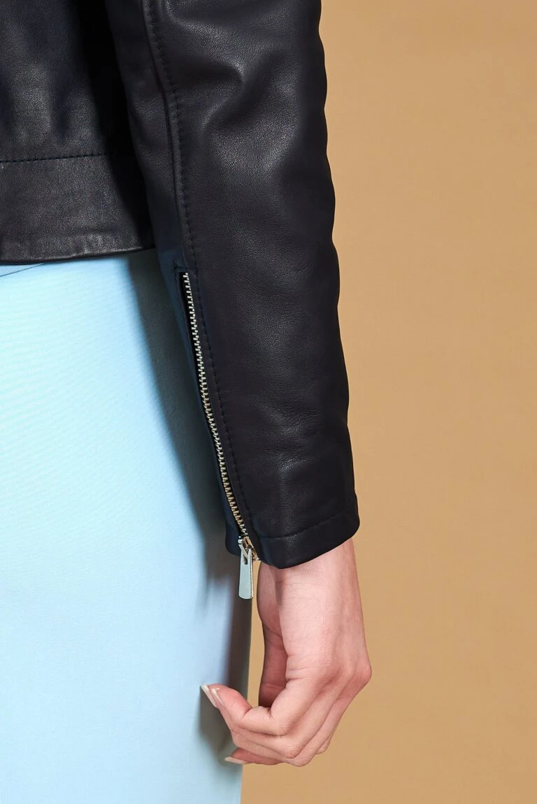 D’ARIENZO Verkäufe -D’ARIENZO Verkäufe lederjacke fur frauen bikerjacke echtes leder Blau KBC 7 768x1150 1