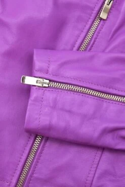 Lila Bikerjacke Aus Naturleder Kreuzreißverschluss 27 Lila Bikerjacke Aus Naturleder Kreuzreißverschluss -D’ARIENZO Verkäufe lederjacke fur frauen bikerjacke echtes leder lila KBC 12