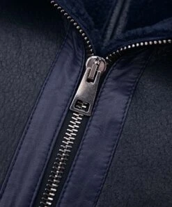 Mantel Aus Blaue Schaffell Mit Abnehmbarer Kapuze 19 Mantel Aus Blaue Schaffell Mit Abnehmbarer Kapuze -D’ARIENZO Verkäufe lederjacke fur manner mantel mutton echtes leder blaue Liam 7