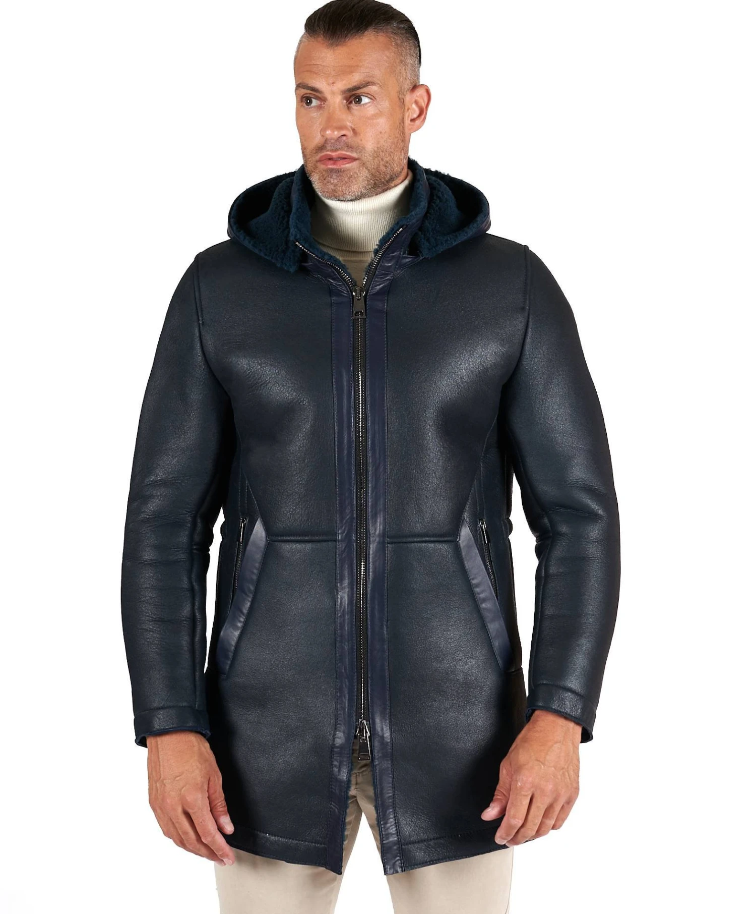 Mantel Aus Blaue Schaffell Mit Abnehmbarer Kapuze 10 Mantel Aus Blaue Schaffell Mit Abnehmbarer Kapuze – Bild 10