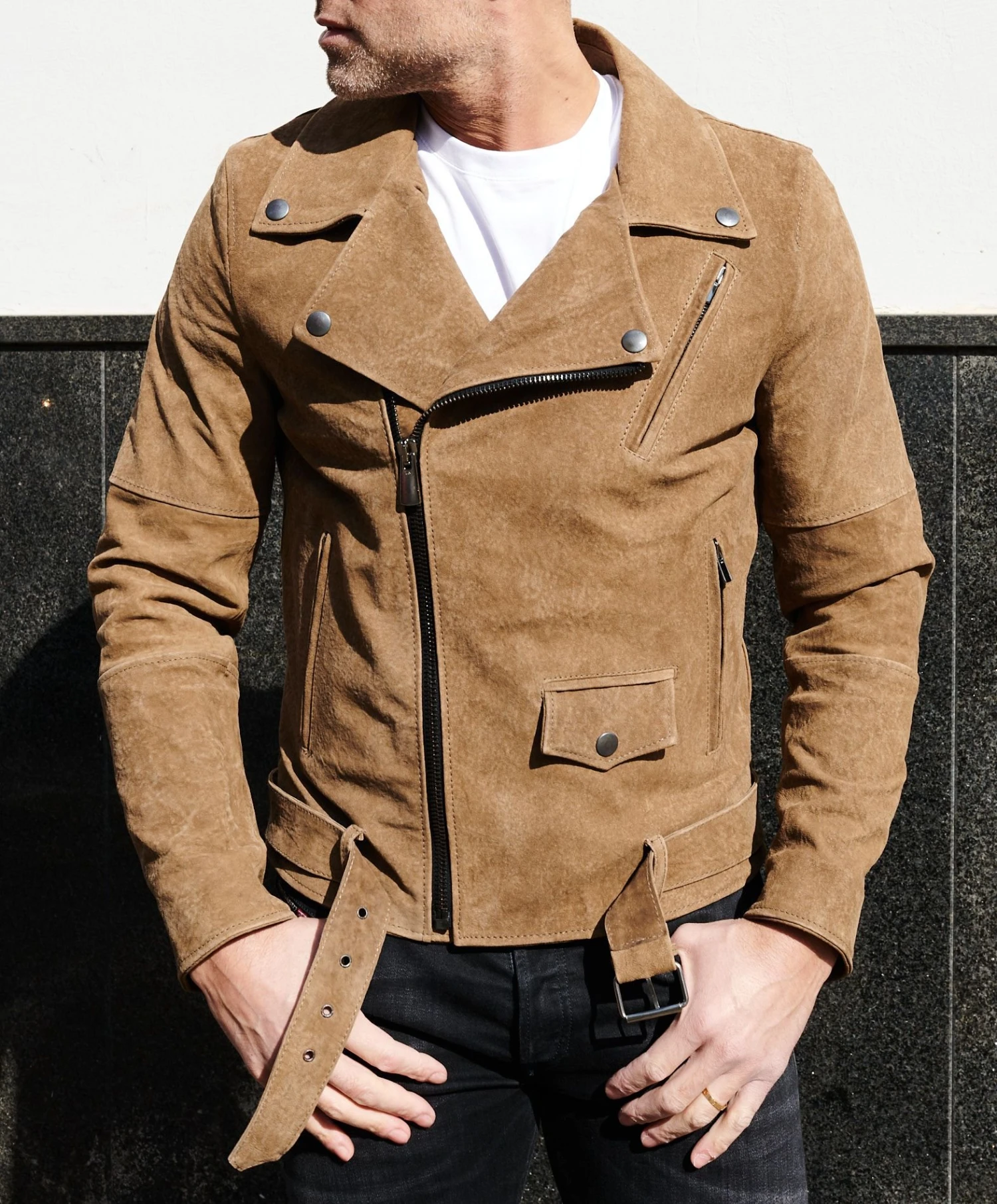 Taupe Farbe Bikerlederjacke Nubuck Antik-Effekt Mit Gürtel 2 Taupe Farbe Bikerlederjacke Nubuck Antik-Effekt Mit Gürtel – Bild 2