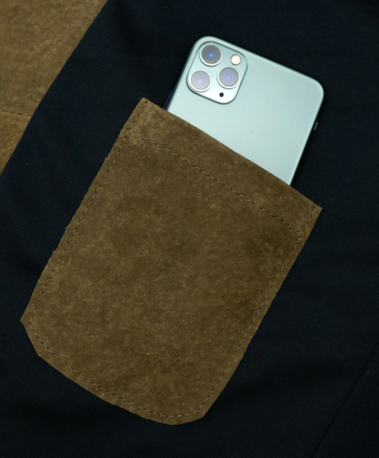 Taupe Farbe Bikerlederjacke Nubuck Antik-Effekt Mit Gürtel 9 Taupe Farbe Bikerlederjacke Nubuck Antik-Effekt Mit Gürtel – Bild 9