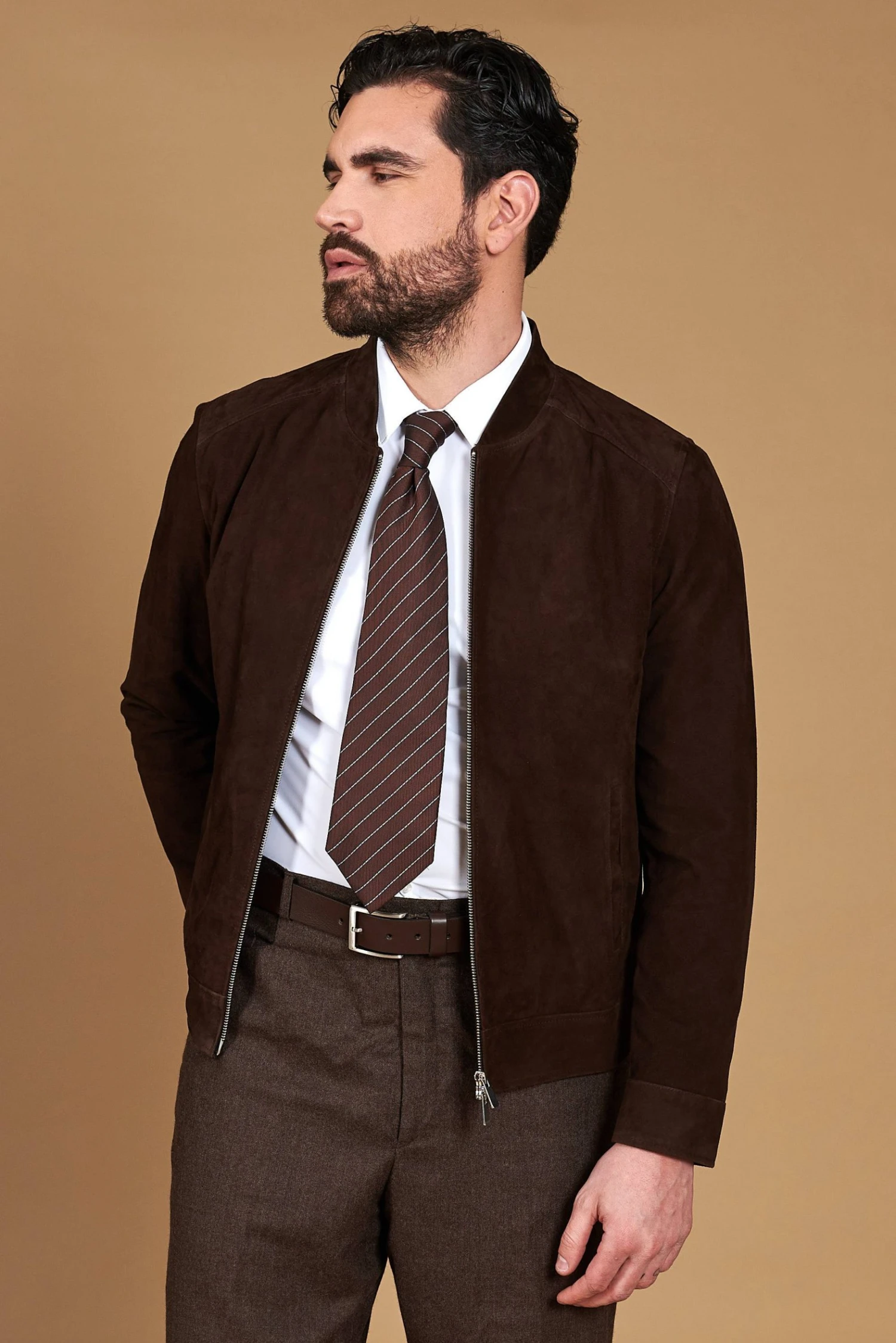 Dunkelraune Lederjacke Wildleder Mit Reißverschluss 8 Dunkelraune Lederjacke Wildleder Mit Reißverschluss – Bild 8