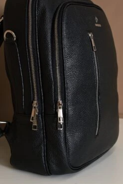 Schwarze Rucksack Aus Kalbsleder Dollaro-effekt -D’ARIENZO Verkäufe rucksack aus leder dollaro echtes leder schwarze Zen 10