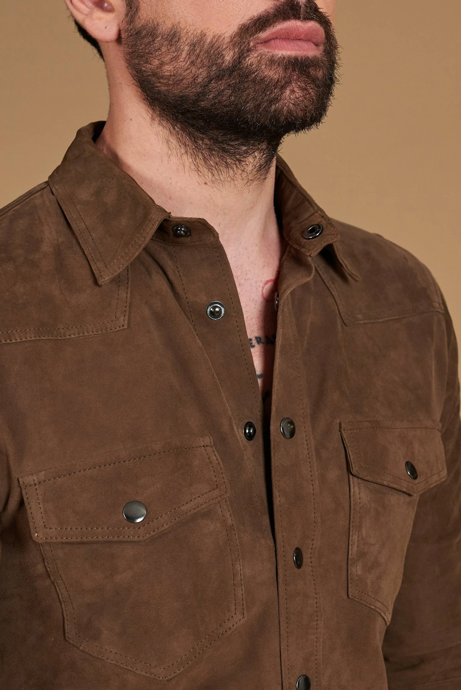 Taupe Ungefüttert Wildlederhemd Mit Knopfverschluss 10 Taupe Ungefüttert Wildlederhemd Mit Knopfverschluss – Bild 10