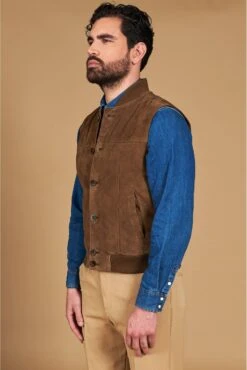 Taupe Wildlederweste Mit Knöpfen 21 Taupe Wildlederweste Mit Knöpfen -D’ARIENZO Verkäufe wildlederweste fur manner bomber echtes leder taupe Jeff 6